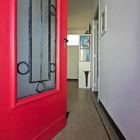 Porte Rouge