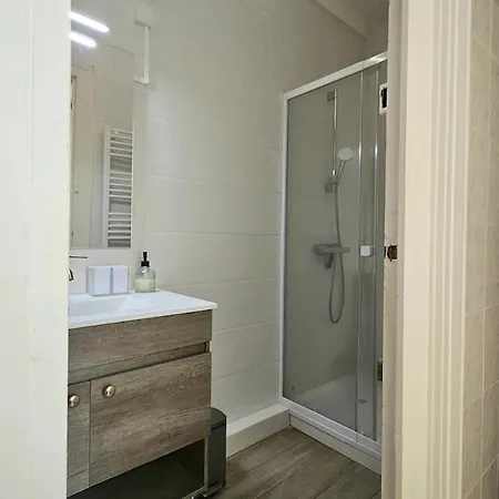 Porte Rouge Апартаменты